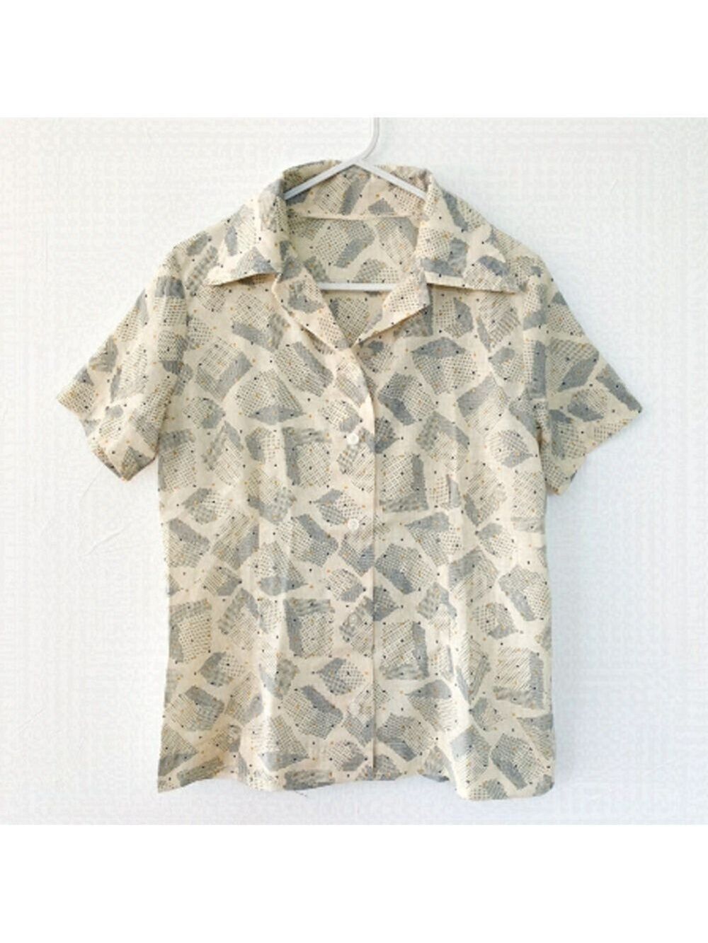 🌟2/20$🌟VINTAGE Button Up Shirt